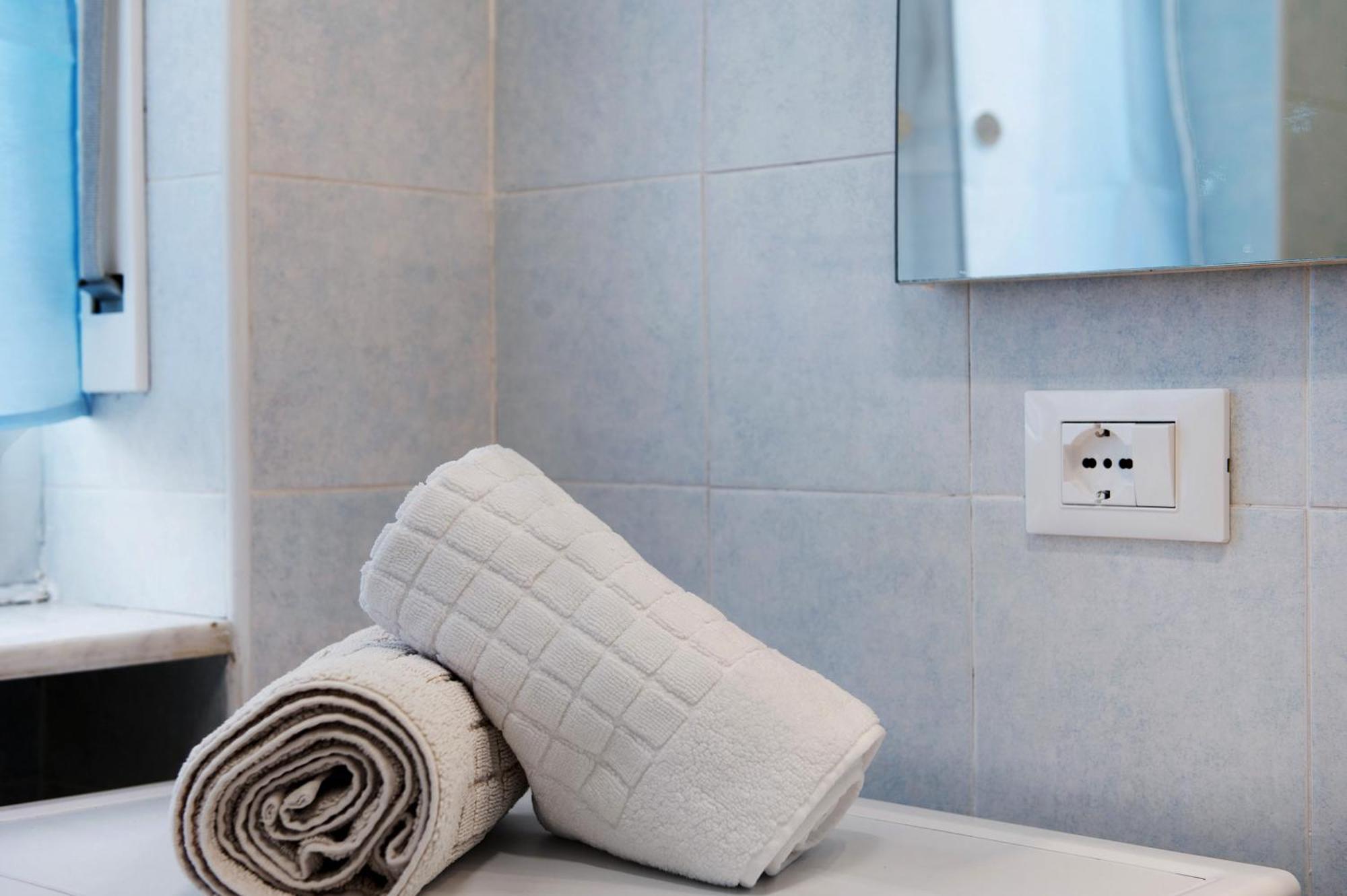 Alesa Apartament Верчелли Экстерьер фото