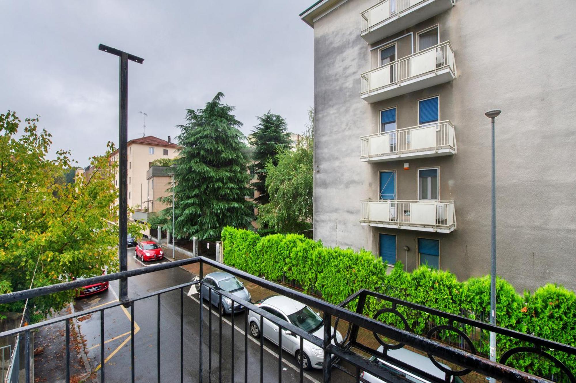 Alesa Apartament Верчелли Экстерьер фото