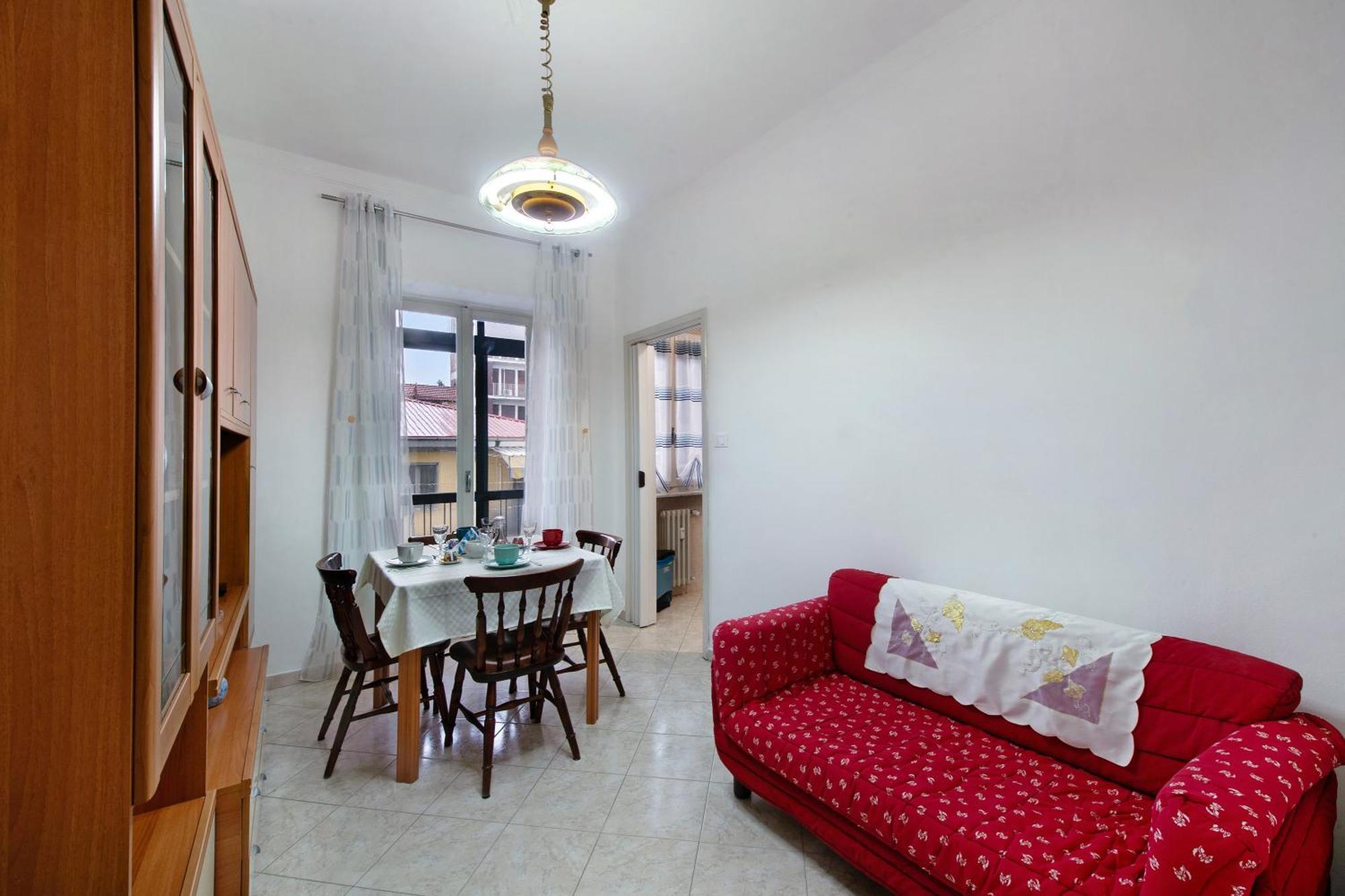 Alesa Apartament Верчелли Экстерьер фото